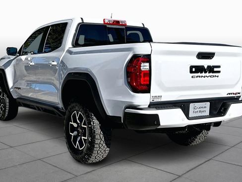 Used 2024 GMC Canyon AT4X image 10