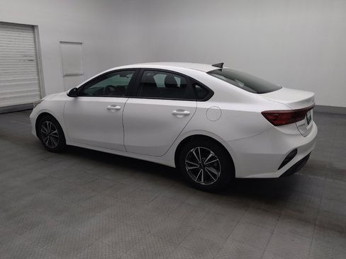 Used 2023 Kia Forte LXS FWD image 3