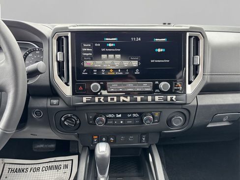 Used 2025 Nissan Frontier SV w/ SV Convenience Package image 16