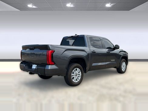 Used 2023 Toyota Tundra SR5 w/ SR5 Premium Package AWD/4WD image 8