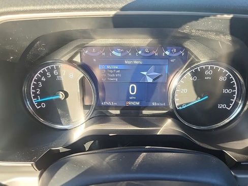 Used 2022 Ford F150 XLT w/ Equipment Group 302A High AWD/4WD image 4