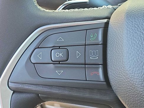 New 2025 Jeep Grand Cherokee Laredo image 31