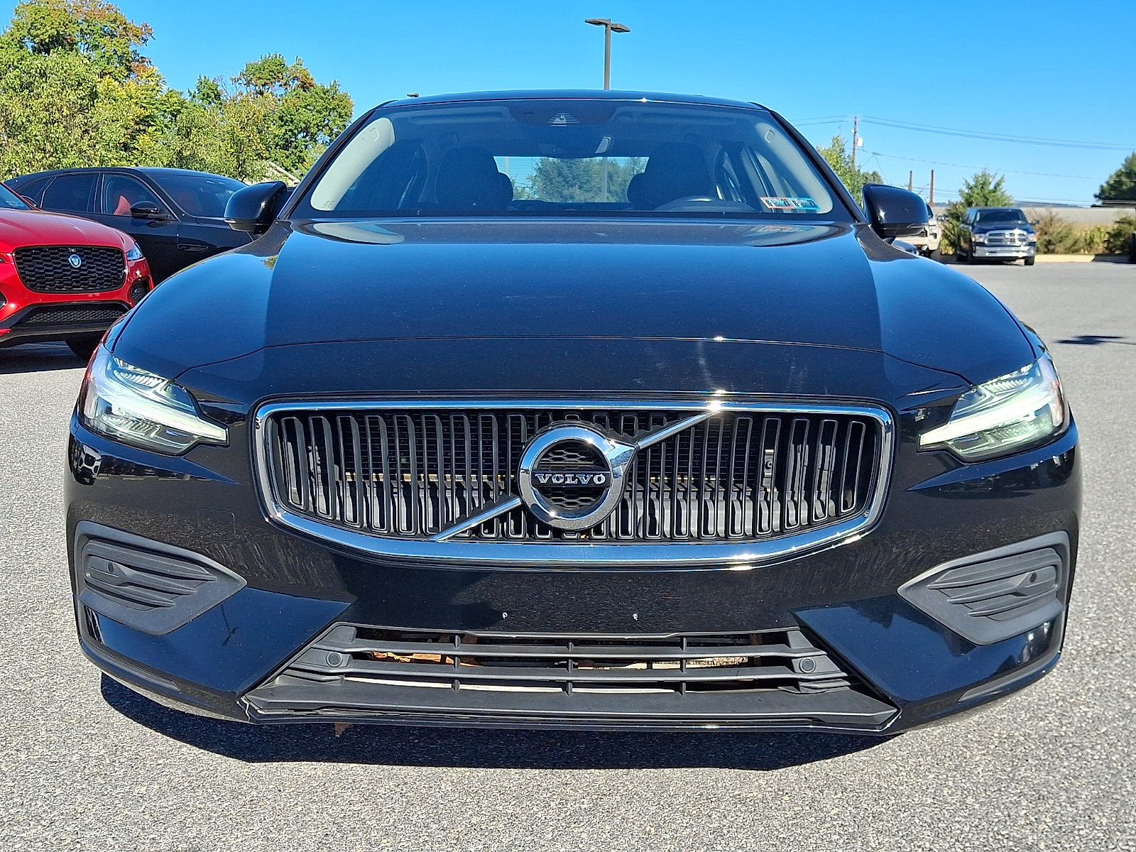 Used 2020 Volvo S60 T6 Momentum AWD/4WD image 7