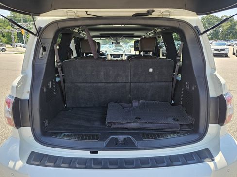 Used 2020 Nissan Armada Platinum w/ Platinum Reserve Package AWD/4WD image 18