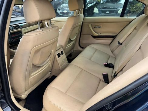 Used 2009 BMW 328i Sedan RWD image 17