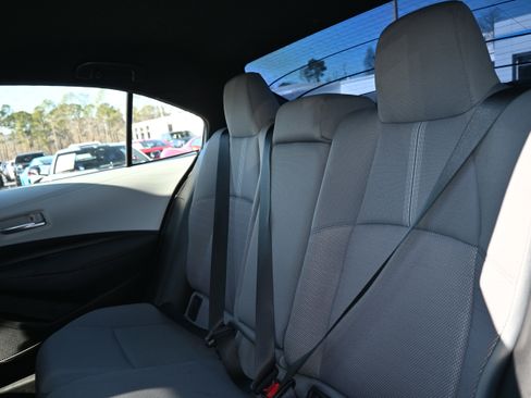 Used 2024 Toyota Corolla SE image 17