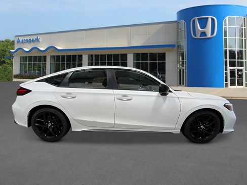 New 2026 Honda Civic Sport image 8