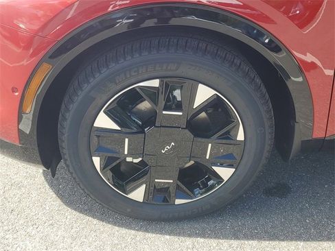 New 2026 Kia Sportage SX image 4