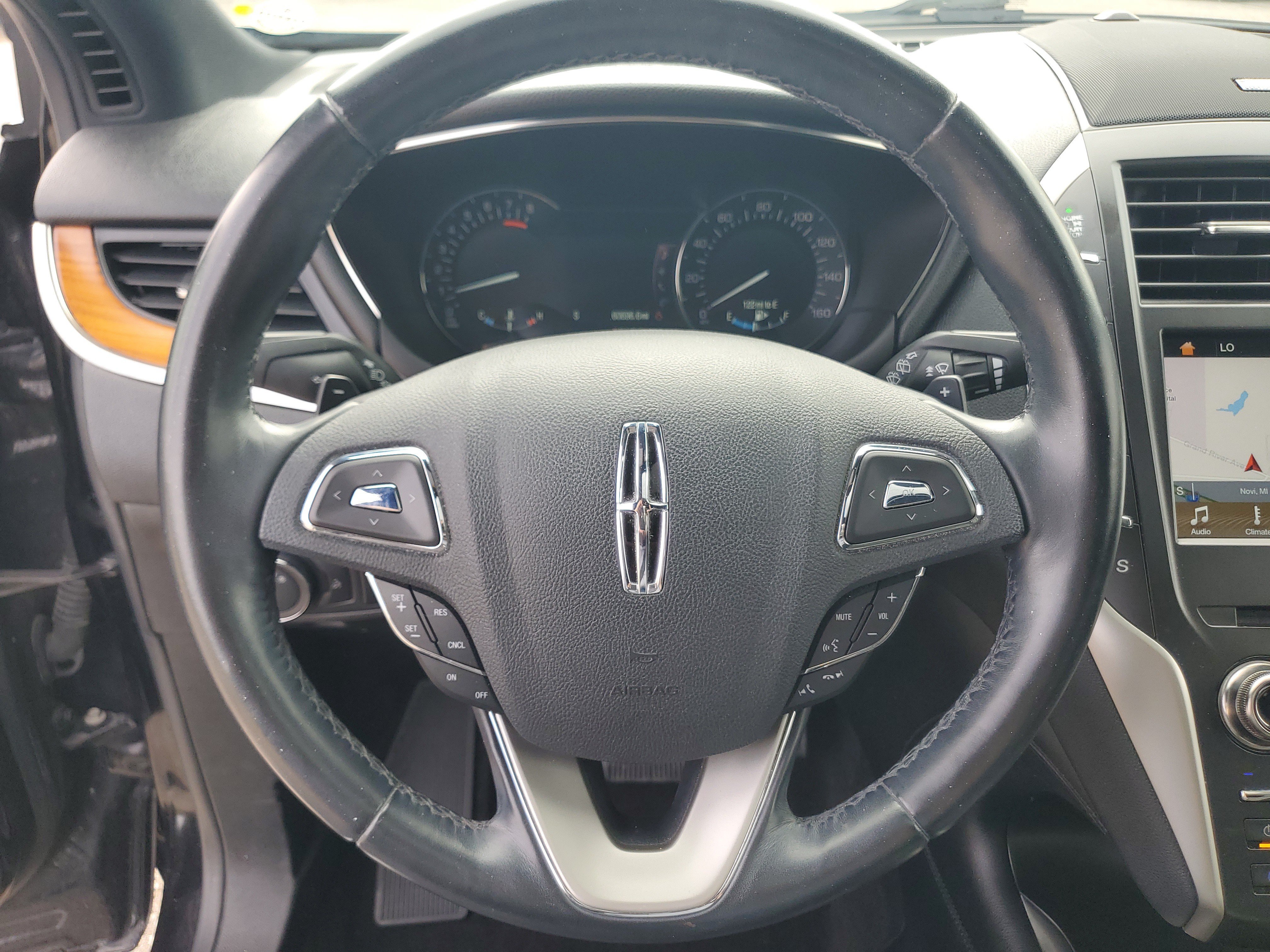 Used 2019 Lincoln MKC Reserve w/ MKC Climate Package AWD/4WD image 14