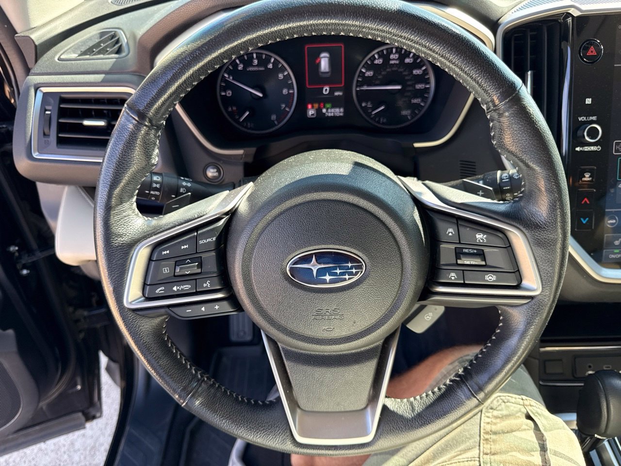 Used 2023 Subaru Ascent Limited AWD/4WD image 21