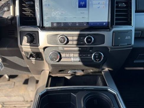 Certified 2022 Ford F250 Lariat w/ Snow Plow Prep Package image 21