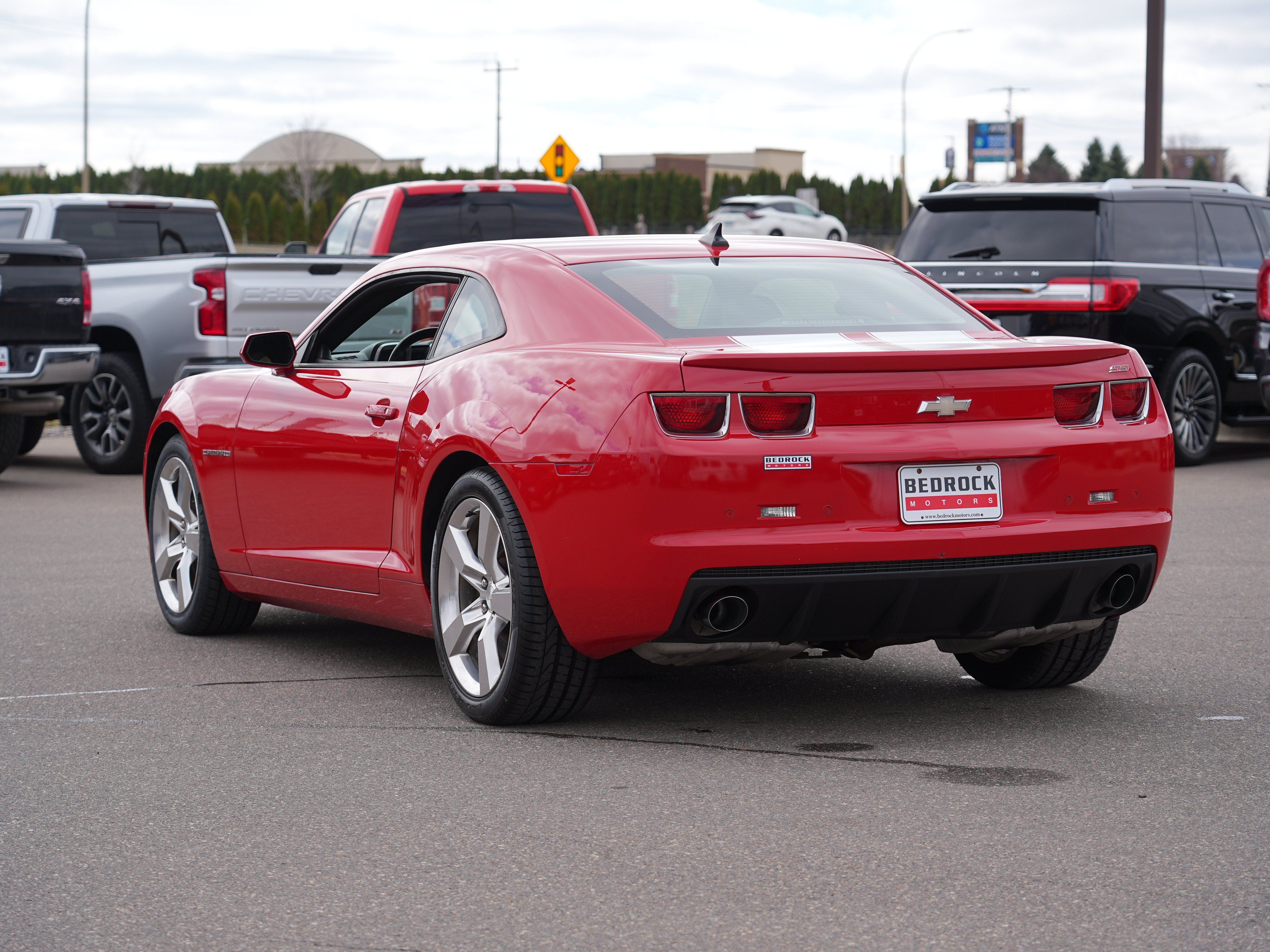 Used 2011 Chevrolet Camaro SS w/ RS Package RWD image 5