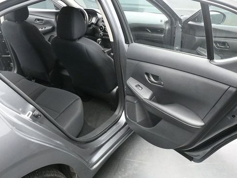 Used 2024 Nissan Sentra S image 23