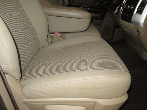 Used 2011 RAM 2500 Big Horn AWD/4WD image 39