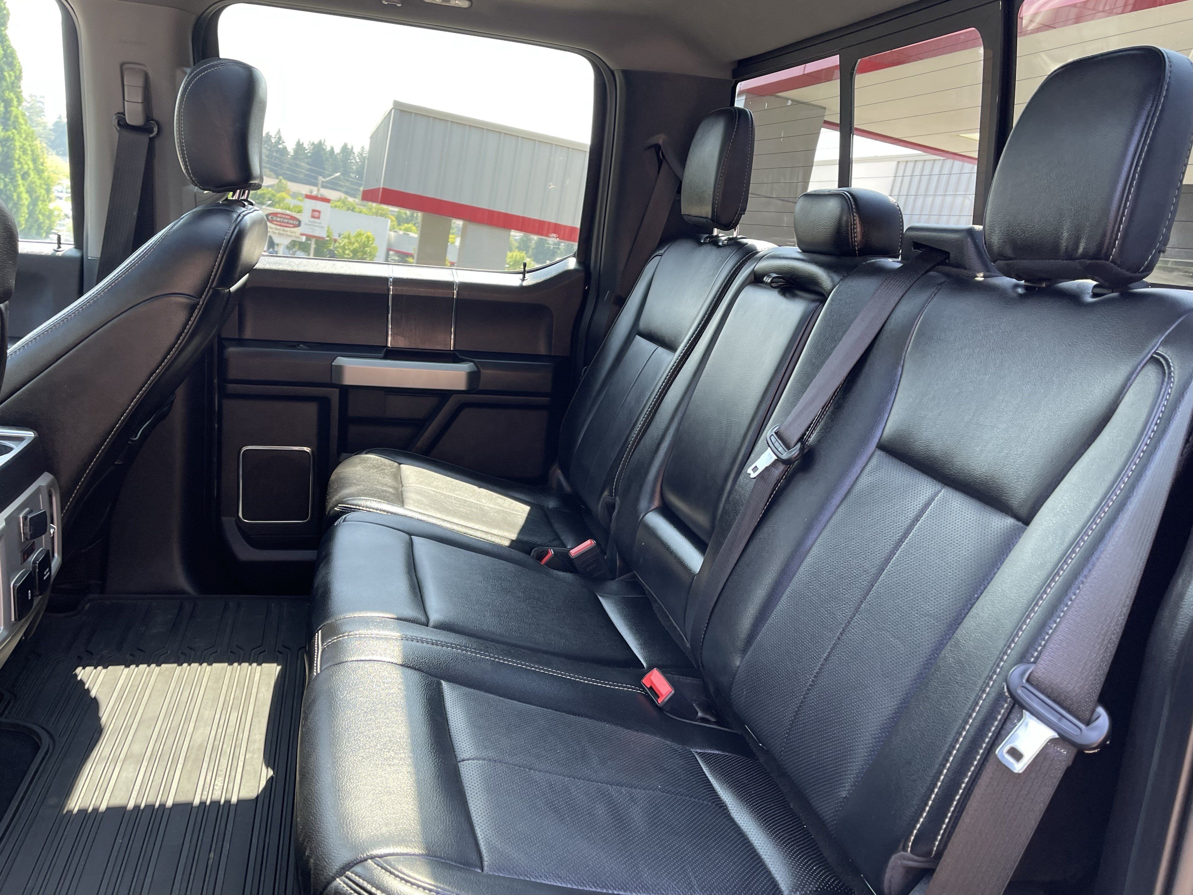 Used 2021 Ford F350 Lariat w/ Lariat Ultimate Package AWD/4WD image 16