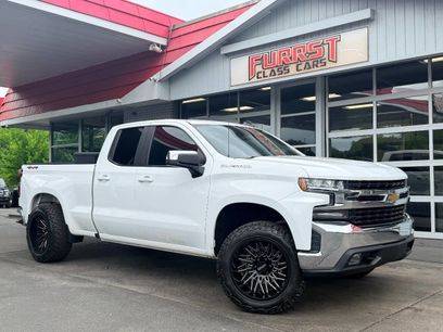 Used 2020 Chevrolet Silverado 1500 LT w/ Trailering Package
