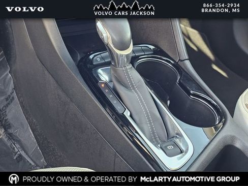 Used 2024 Buick Encore GX Avenir w/ Avenir Technology Package image 22