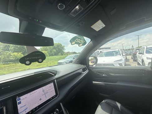 Certified 2021 GMC Yukon Denali image 11