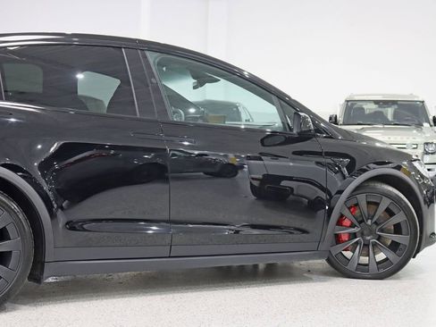 Used 2023 Tesla Model X Plaid image 8