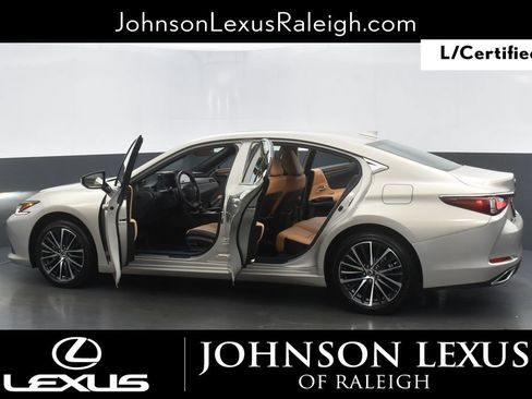 Certified 2024 Lexus ES 350 w/ Premium Package FWD image 35