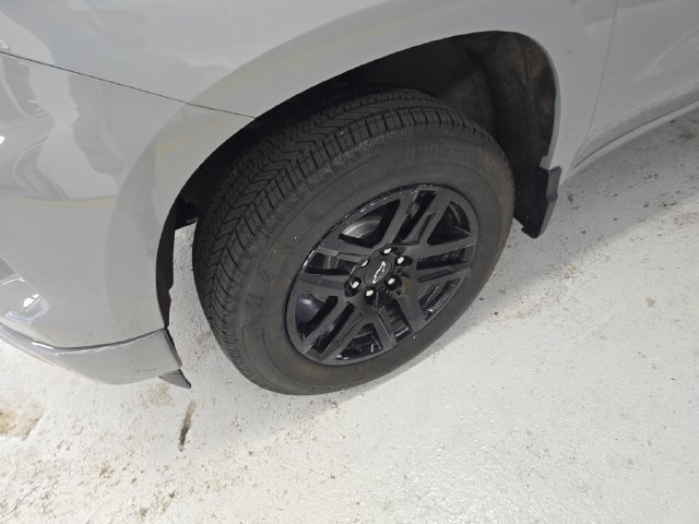 Certified 2024 Chevrolet Silverado 1500 RST w/ LPO, Dark Essentials Package AWD/4WD image 9