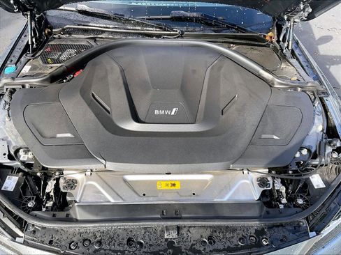 Certified 2025 BMW i4 eDrive40 image 15