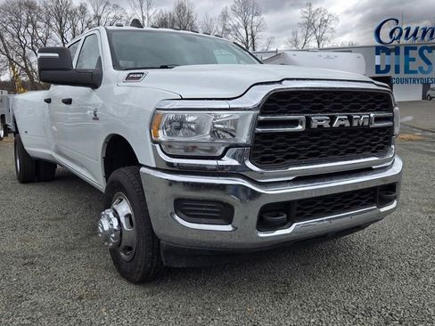 Used 2023 RAM 3500 Tradesman image 1