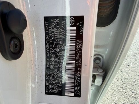 Used 2017 Toyota Corolla iM image 29