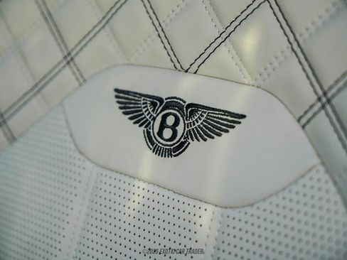 Used 2021 Bentley Bentayga AWD/4WD image 33