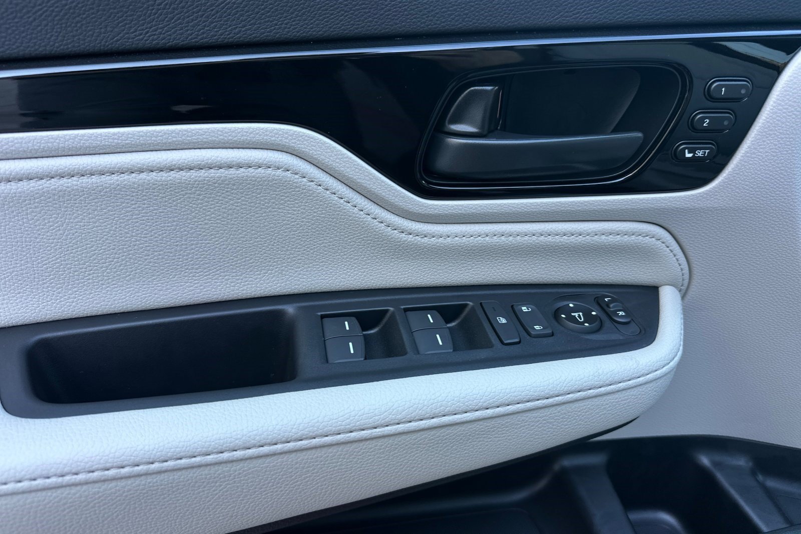 New 2027 Honda Odyssey Touring image 34