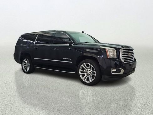 Used 2018 GMC Yukon XL SLT w/ Premium Edition RWD image 8