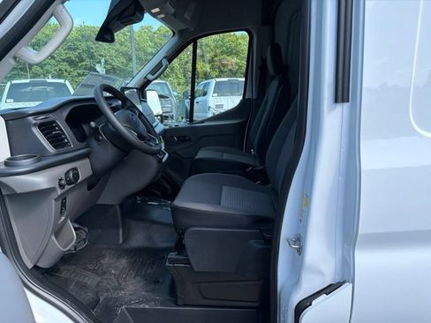 New 2026 Ford Transit 250 148 Medium Roof Extended AWD image 12