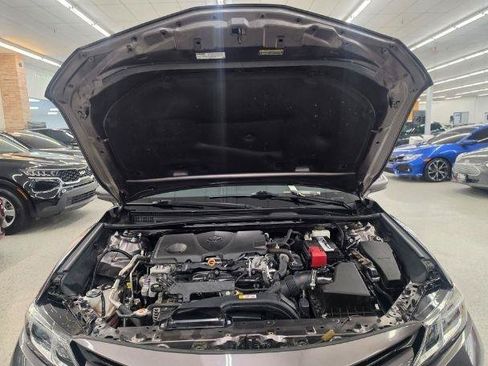 Used 2020 Toyota Camry LE FWD image 40