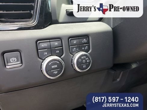 Used 2024 GMC Sierra 2500 AT4 w/ AT4 Premium Plus Package AWD/4WD image 11
