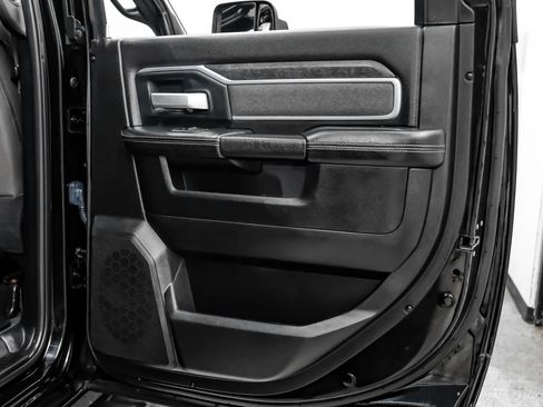 Used 2020 RAM 2500 Big Horn w/ Level 2 Equipment Group AWD/4WD image 54