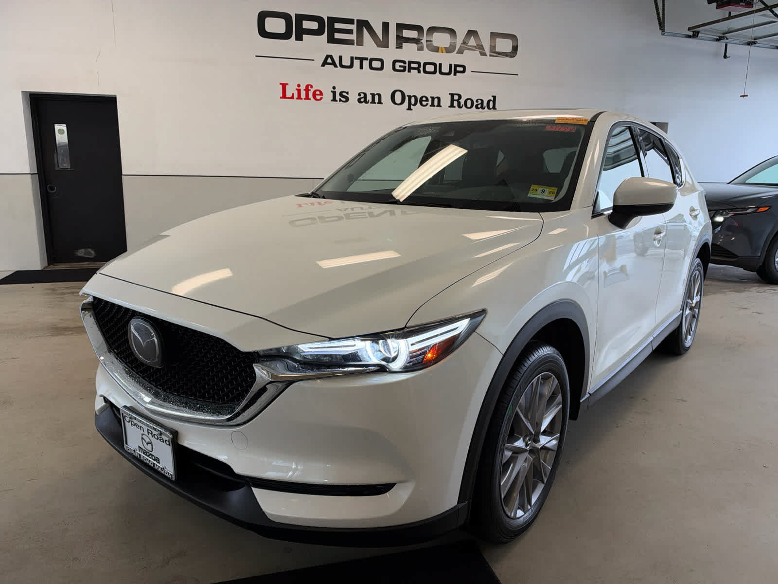 Used 2019 MAZDA CX-5 Grand Touring AWD/4WD image 1