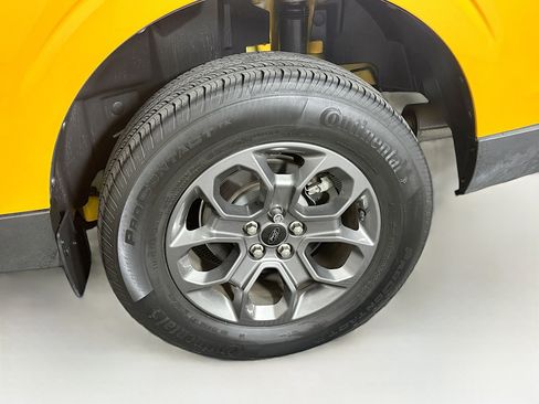 Used 2022 Ford Maverick XLT FWD image 11