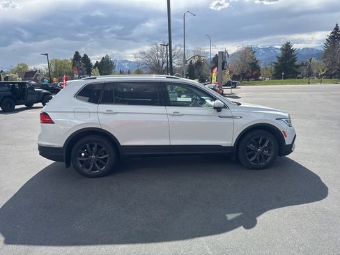 Used 2023 Volkswagen Tiguan SE FWD image 6
