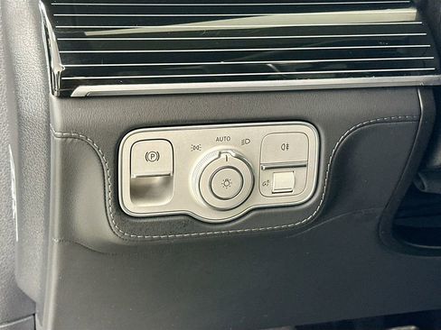 Certified 2024 Mercedes-Benz GLE 53 AMG 4MATIC image 10