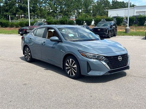 New 2025 Nissan Sentra SV w/ SV Premium Package image 2