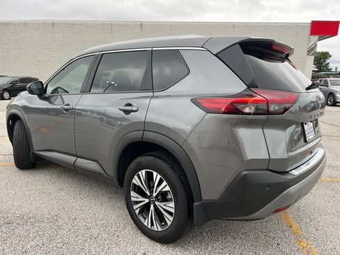 Used 2023 Nissan Rogue SV w/ SV Premium B Package AWD/4WD image 3