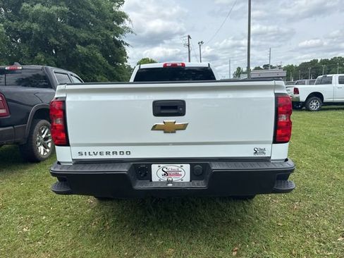 Used 2017 Chevrolet Silverado 1500 W/T RWD image 9
