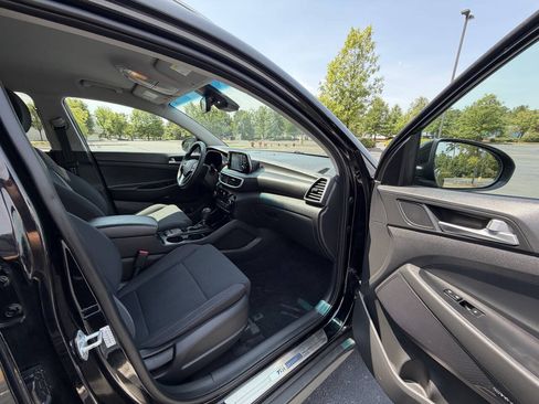 Used 2019 Hyundai Tucson Sport FWD image 21