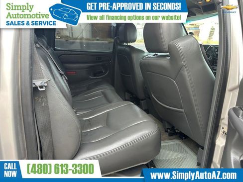 Used 2005 Chevrolet Silverado 1500 LT w/ Light Duty Power Package AWD/4WD image 16