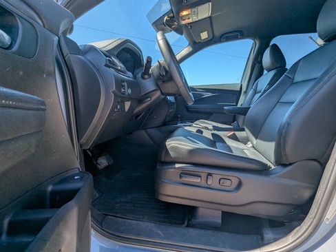 Used 2022 Honda Pilot Sport image 12