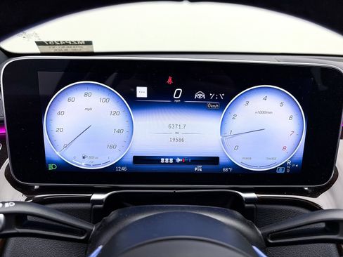 Used 2024 Mercedes-Benz S 580 4MATIC Sedan image 47