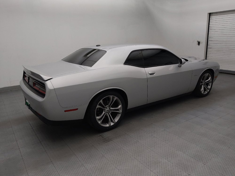 Used 2020 Dodge Challenger R/T RWD image 10