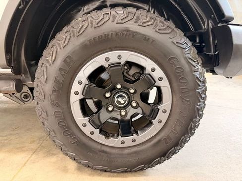 Used 2021 Ford Bronco Badlands AWD/4WD image 10