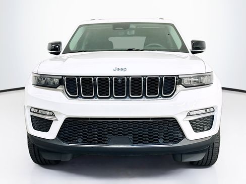 Used 2022 Jeep Grand Cherokee Limited 4xe w/ Luxury Tech Group II image 2