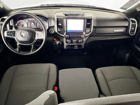 Used 2024 RAM 2500 Big Horn AWD/4WD image 30